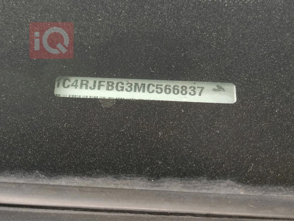 جیپ گراند شیرۆکی